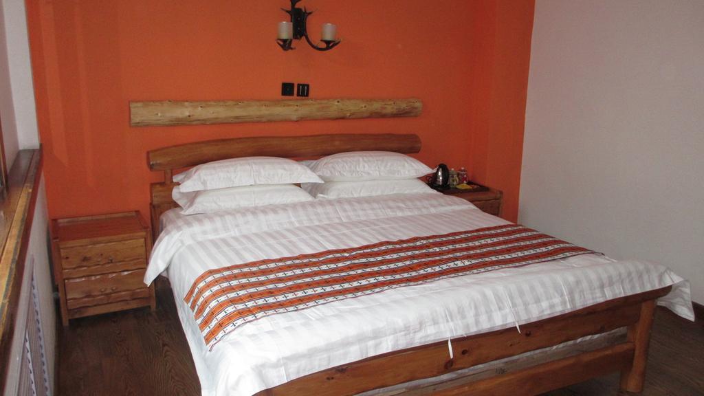 Nirvana Hotel, Restaurant & Bar Сяхе Номер фото